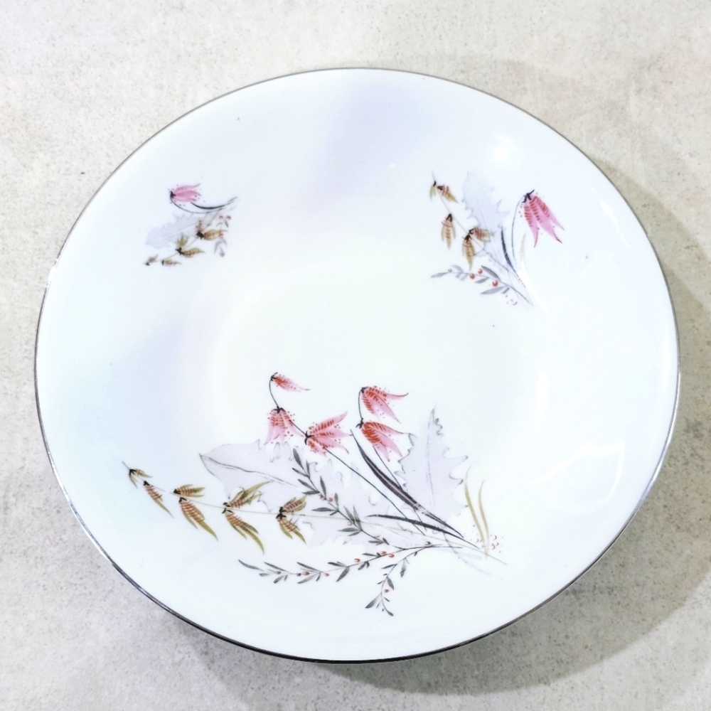 Royal Duchess Mountain Bell Coupe Soup Bowl 7½"